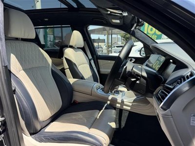 2020 BMW X7 照片 8