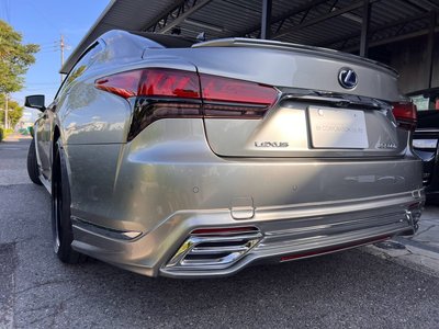 صورة مصغرة 32 لـ 2022 Lexus LS