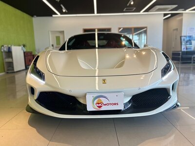 FERRARI F8 TRIBUTO - 3