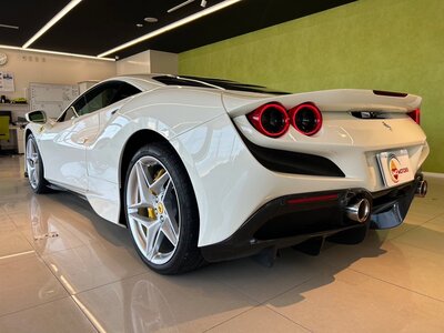 FERRARI F8 TRIBUTO - 5