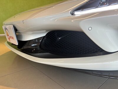 FERRARI F8 TRIBUTO - 10