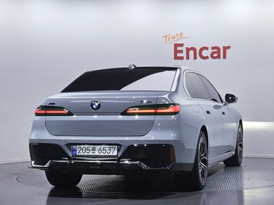 BMW 7 SERIES - 4