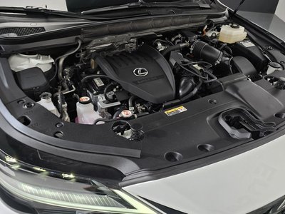 LEXUS RX - 7