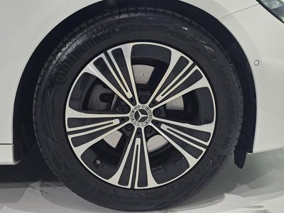 MERCEDES-BENZ E-CLASS - 6