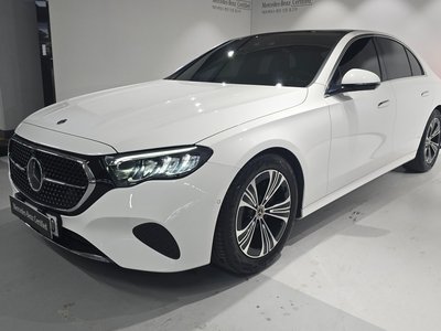 MERCEDES-BENZ E-CLASS - 1