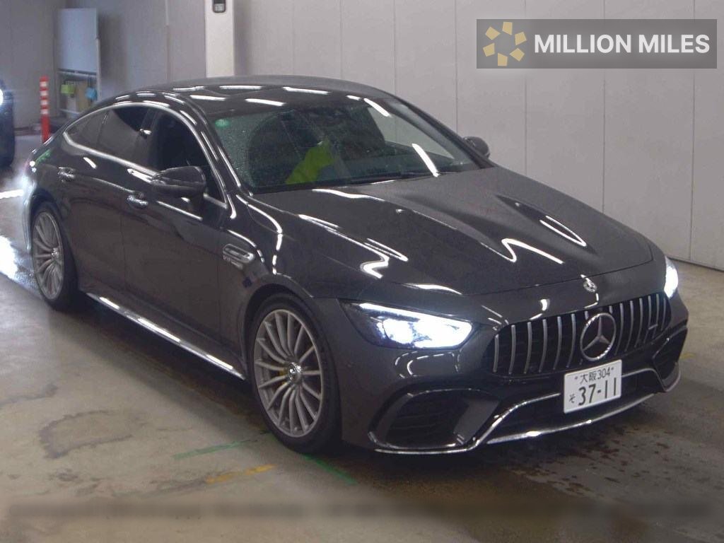 MERCEDES-BENZ GT AMG - View 1