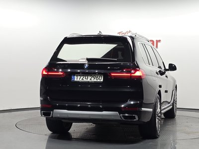 BMW X7 - 3