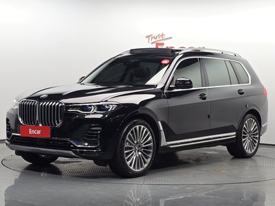 BMW X7 - 1