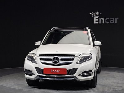 MERCEDES-BENZ GLK - 2