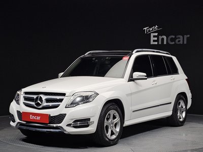 MERCEDES-BENZ GLK - 1