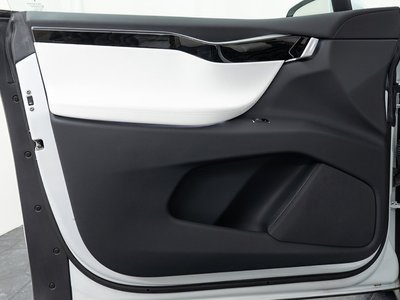 2018 Tesla MODEL X — миниатюра 39