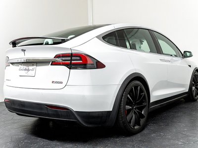 2018 Tesla MODEL X — миниатюра 25