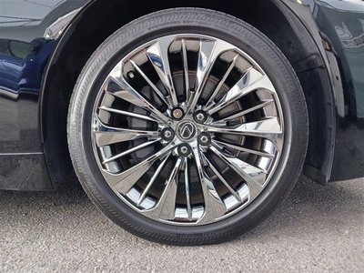 صورة مصغرة 11 لـ 2019 Lexus LS