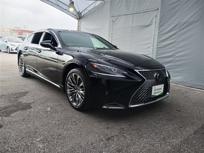 2019 Lexus LS photo 7