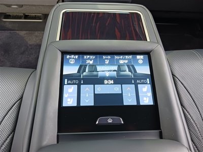 صورة مصغرة 18 لـ 2019 Lexus LS
