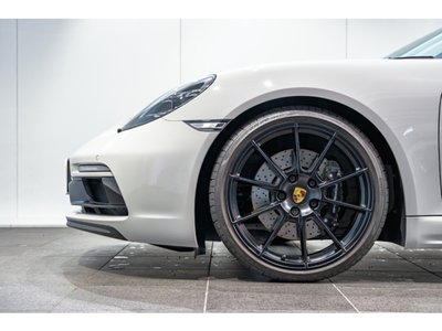 PORSCHE 718 - 10