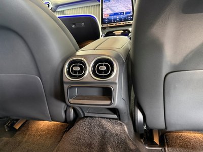 صورة مصغرة 56 لـ 2025 Mercedes-BENZ C-CLASS