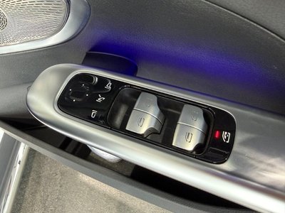 صورة مصغرة 17 لـ 2025 Mercedes-BENZ C-CLASS