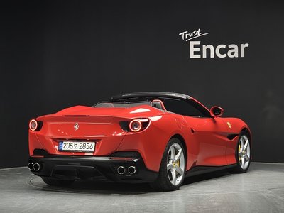 FERRARI PORTOFINO - 4