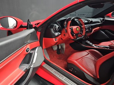 FERRARI PORTOFINO - 10