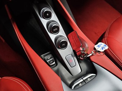 FERRARI PORTOFINO - 9