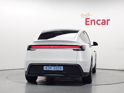 صورة 3 لـ 2025 Tesla MODEL Y