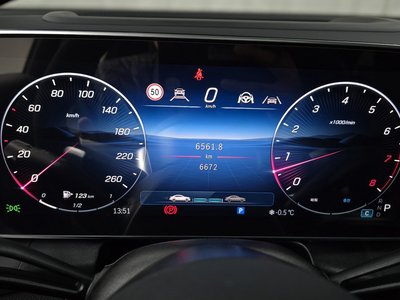 MERCEDES-BENZ GLC - 8