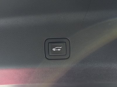 2023 Cadillac ESCALADE 5TH GENERATION 缩略图 19