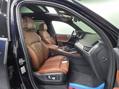 2022 BMW X7 缩略图 13