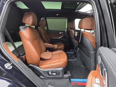 2022 BMW X7 缩略图 25
