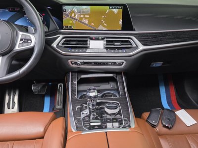 2022 BMW X7 缩略图 21