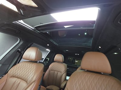 2022 BMW X7 缩略图 18
