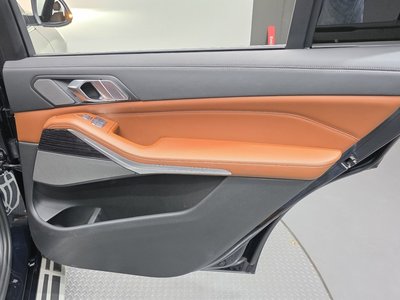 2022 BMW X7 缩略图 15