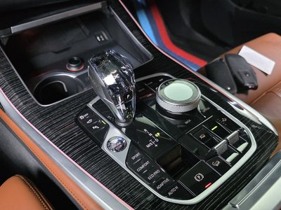 2022 BMW X7 缩略图 12