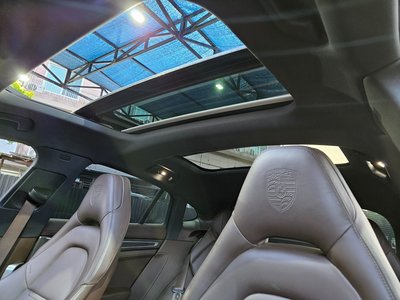 PORSCHE PANAMERA - 10
