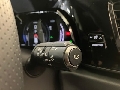 2023 Lexus NX — миниатюра 16