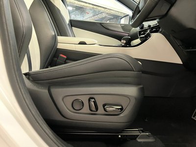 2023 Lexus NX — миниатюра 29