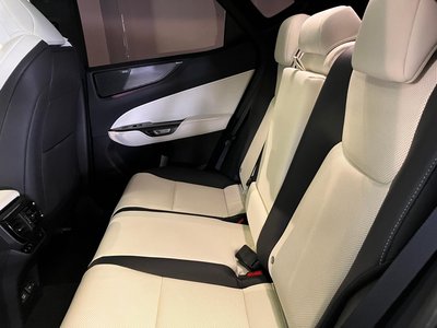 2023 Lexus NX — миниатюра 25