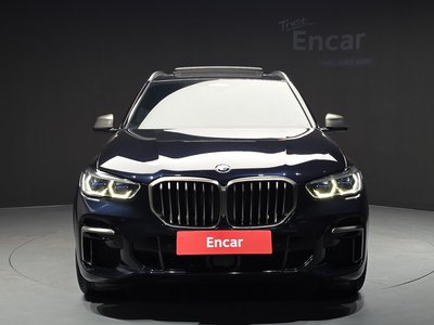 2022 BMW X5 photo 2