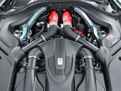 FERRARI ROMA SPIDER - 4