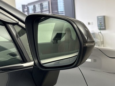 صورة مصغرة 80 لـ 2023 Lexus NX