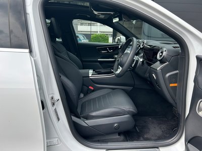 2025 Mercedes-BENZ GLC thumbnail 15
