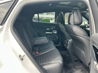 2025 Mercedes-BENZ GLC thumbnail 17