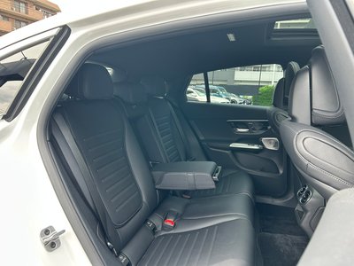 2025 Mercedes-BENZ GLC thumbnail 18