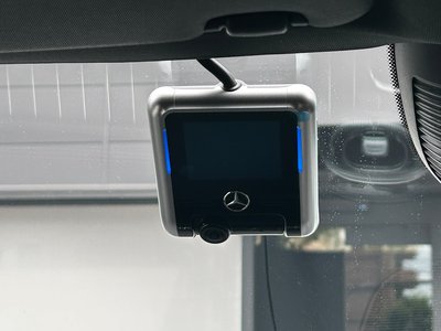 2025 Mercedes-BENZ GLC thumbnail 23