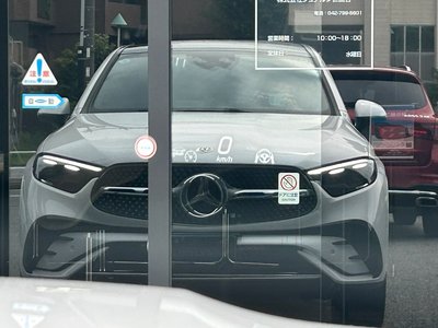 2025 Mercedes-BENZ GLC thumbnail 46