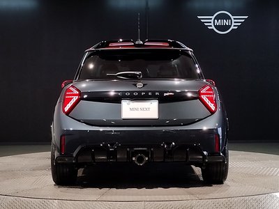2025 MINI COOPER photo 11