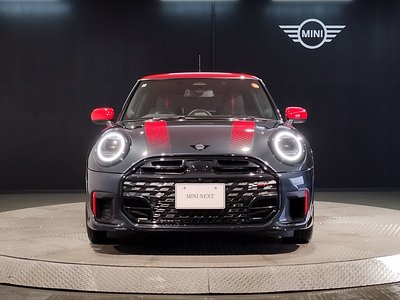 2025 MINI COOPER photo 6