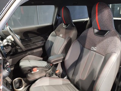 2025 MINI COOPER photo 14
