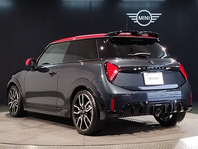 2025 MINI COOPER photo 10